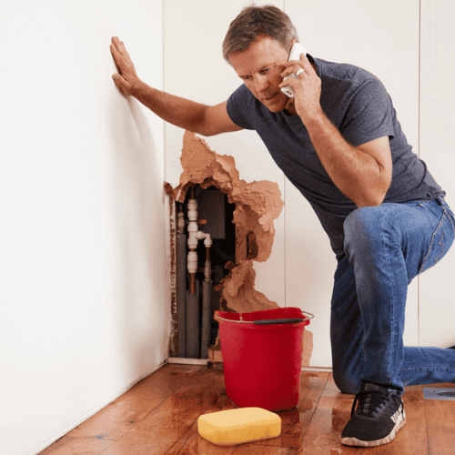 emergency plumbing service - burst pipe in wall